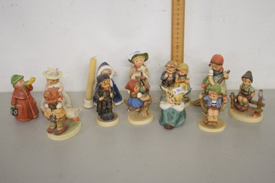 Lot 209 - Mixed Lot: Various small Goebel figures