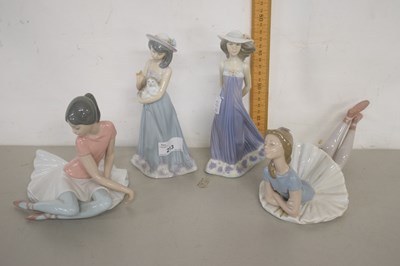 Lot 213 - A group of four various Lladro figurines