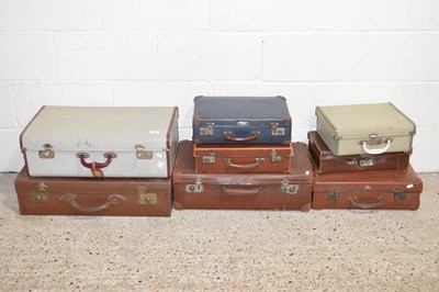 Lot 289 - Mixed Lot: Eight various assorted suitcases...