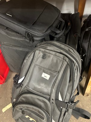 Lot 605 - Mixed Lot: Various backpacks etc