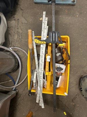 Lot 666 - Box of assorted tools