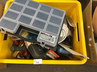 Lot 717 - One box of various assorted tools