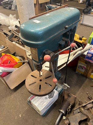 Lot 721 - A pillar drill