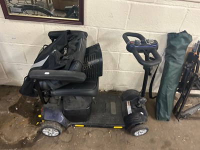 Lot 770 - A mobility scooter