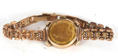 Lot 260 - A 9ct gold lady's wristwatch, stamped 375 on...