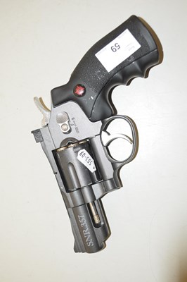 Lot 59 - A Taiwanese replica model of a revolver marked...