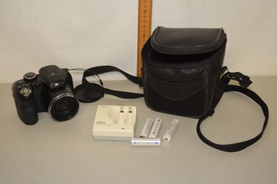 Lot 61 - Tray containing a Fine Pics camera and Fuji film