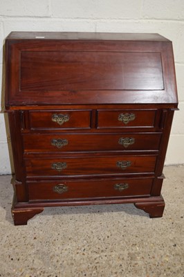 Lot 303 - A reproduction bureau