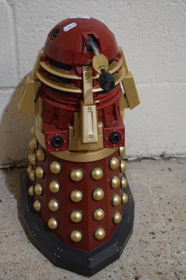 Lot 307 - A modern Dalek