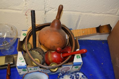 Lot 523 - Quantity of various musical instruments to...