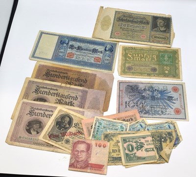 Lot 285 - Quantity of 20th Century German bank notes to...