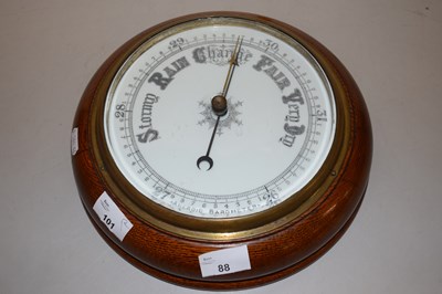 Lot 101 - A wall mounted barometer