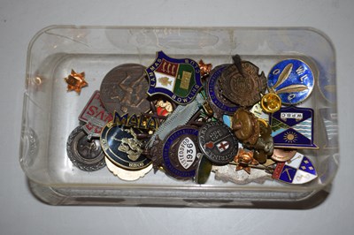 Lot 130 - Quantity of assorted metal and enamel badges