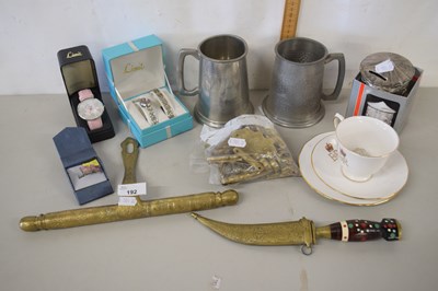 Lot 192 - Mixed Lot:  Royal commemoratives, brass ware,...