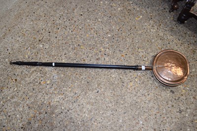 Lot 314 - A copper bed warming pan