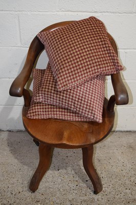 Lot 350 - An early 20th Century hard seat bow back chair