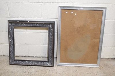 Lot 359 - A modern picture frame with silvered detail...