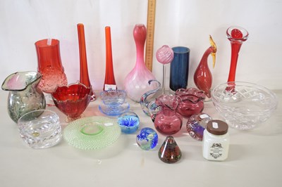 Lot 188 - Mixed Lot: Various glass wares to include...