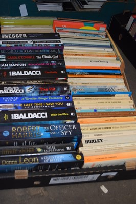 Lot 577 - Box of assorted paperback fiction to include...