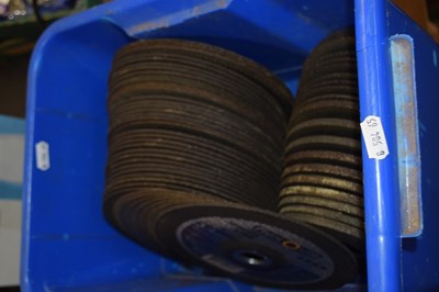 Lot 612 - Box of grinding/sanding discs