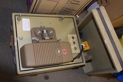 Lot 700 - A vintage Kodak projector