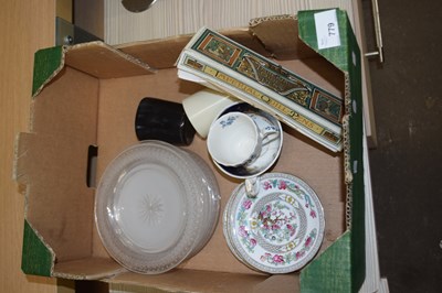 Lot 779 - Set of glass fruit plates, tea wares etc