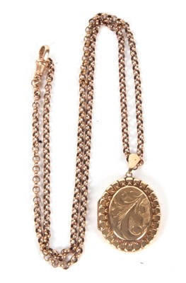 Lot 212 - A 9ct locket and chain, the oval locket...