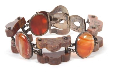 Lot 235 - A Victorian agate buckle bracelet, set with...