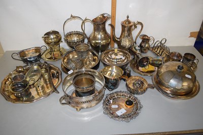 Lot 5 - A large mixed lot of various assorted silver...