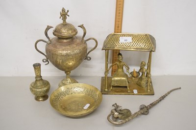 Lot 80 - A group of various brass wares to include an...