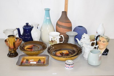 Lot 155 - Mixed Lot: Royal Doulton Poplar pattern plates...