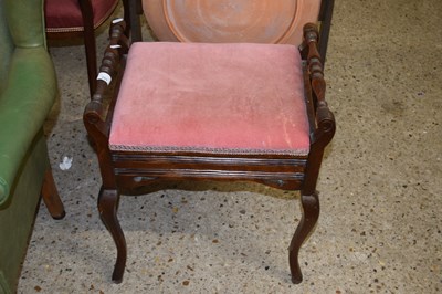 Lot 284 - An Edwardian piano stool