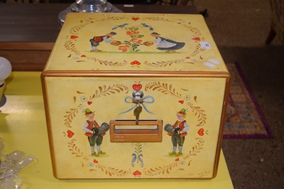 Lot 328 - A modern table top filing chest with figural...