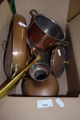 Lot 599 - Quantity of assorted copper and brass ware