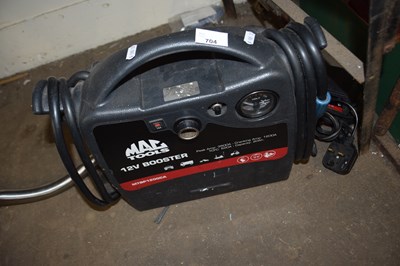 Lot 704 - A 12v jump starter