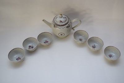 Lot 14 - Group of 18th century Chinese export tea wares...