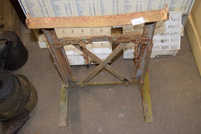 Lot 816 - An adjustable height iron stand