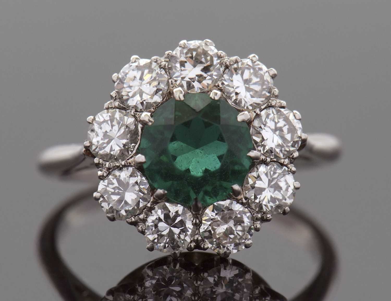 Lot 277 - A green paste and diamond ring, the central...