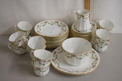 Lot 16 - Quantity of Pheonix floral decorated tea wares