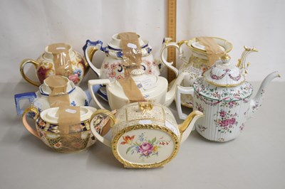 Lot 22 - Collection of various decorative teapots to...