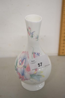 Lot 57 - An Aynsley Little Sweetheart vase