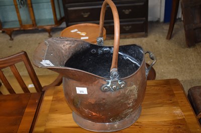 Lot 373 - A copper coal bucket