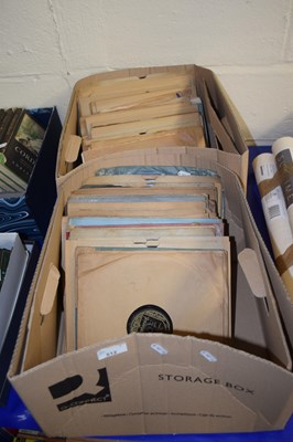 Lot 512 - Two boxes of assorted 78's