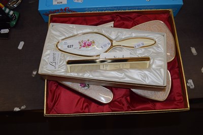 Lot 627 - Vintage dressing table set