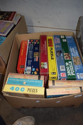 Lot 642 - Box of assorted jigsaw puzzles