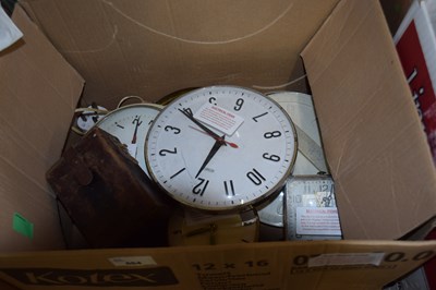 Lot 664 - Mixed Lot: Various vintage electric and wall...