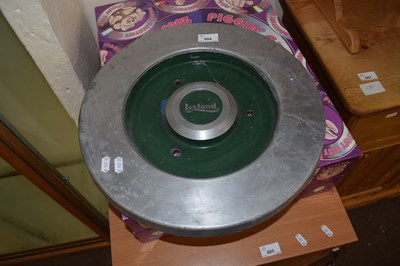 Lot 684 - A Leyland bus hub cap