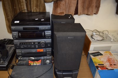 Lot 701 - A Sony hi-fi system