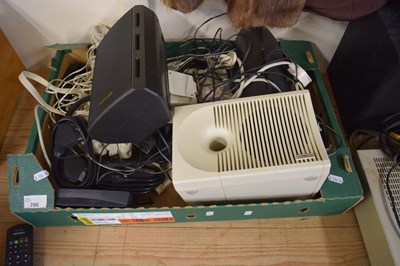 Lot 706 - Quantity of speakers and audio cabling