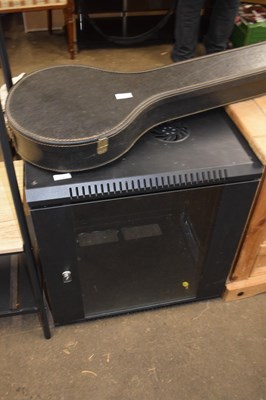Lot 778 - A vintage router box